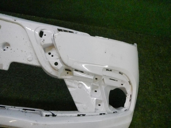 Бампер передний Lada Granta (2018-н.в.)