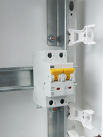 KARAT Автоматический выключатель ВА47-60M 2P C 10А 6кА IEK