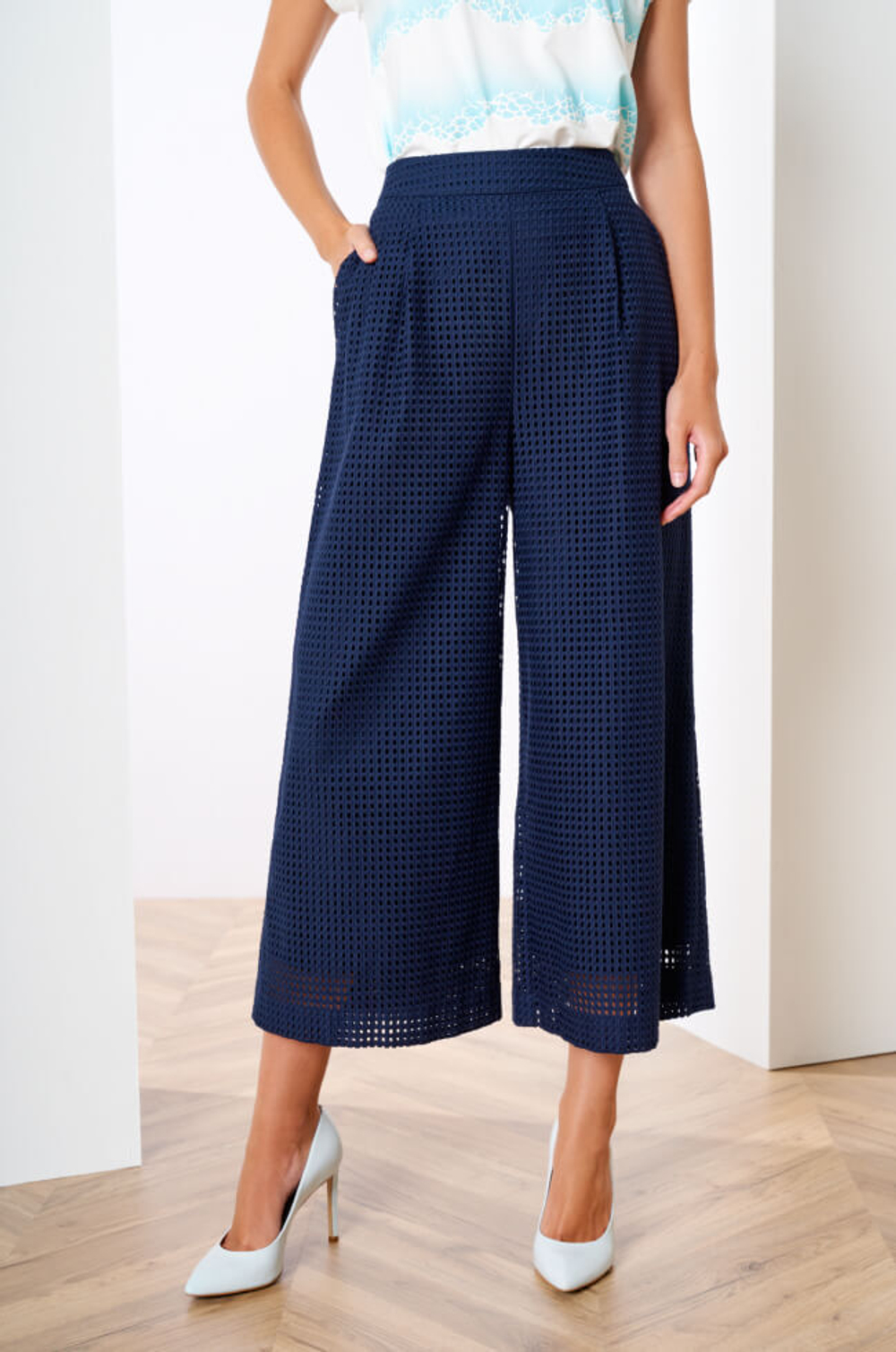 3823 Брюки женские (т.синий)