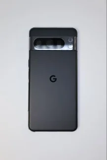 Задняя крышка в сборке с рамкой (Средняя часть корпуса) для Google Pixel 8 Pro черная (Obsidian)