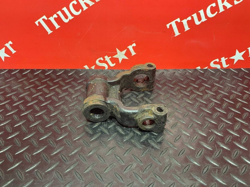 Серьга рессоры