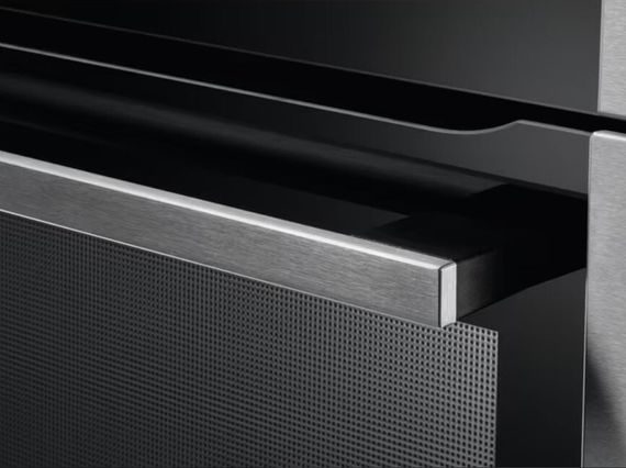 Духовой шкаф AEG BEE431310M