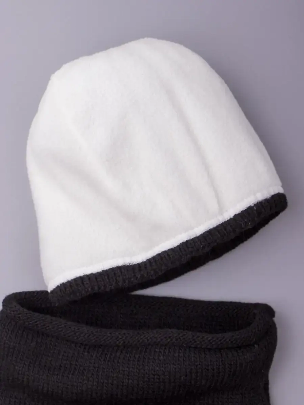 Шапка детская зимняя вязаная с помпоном и снуд