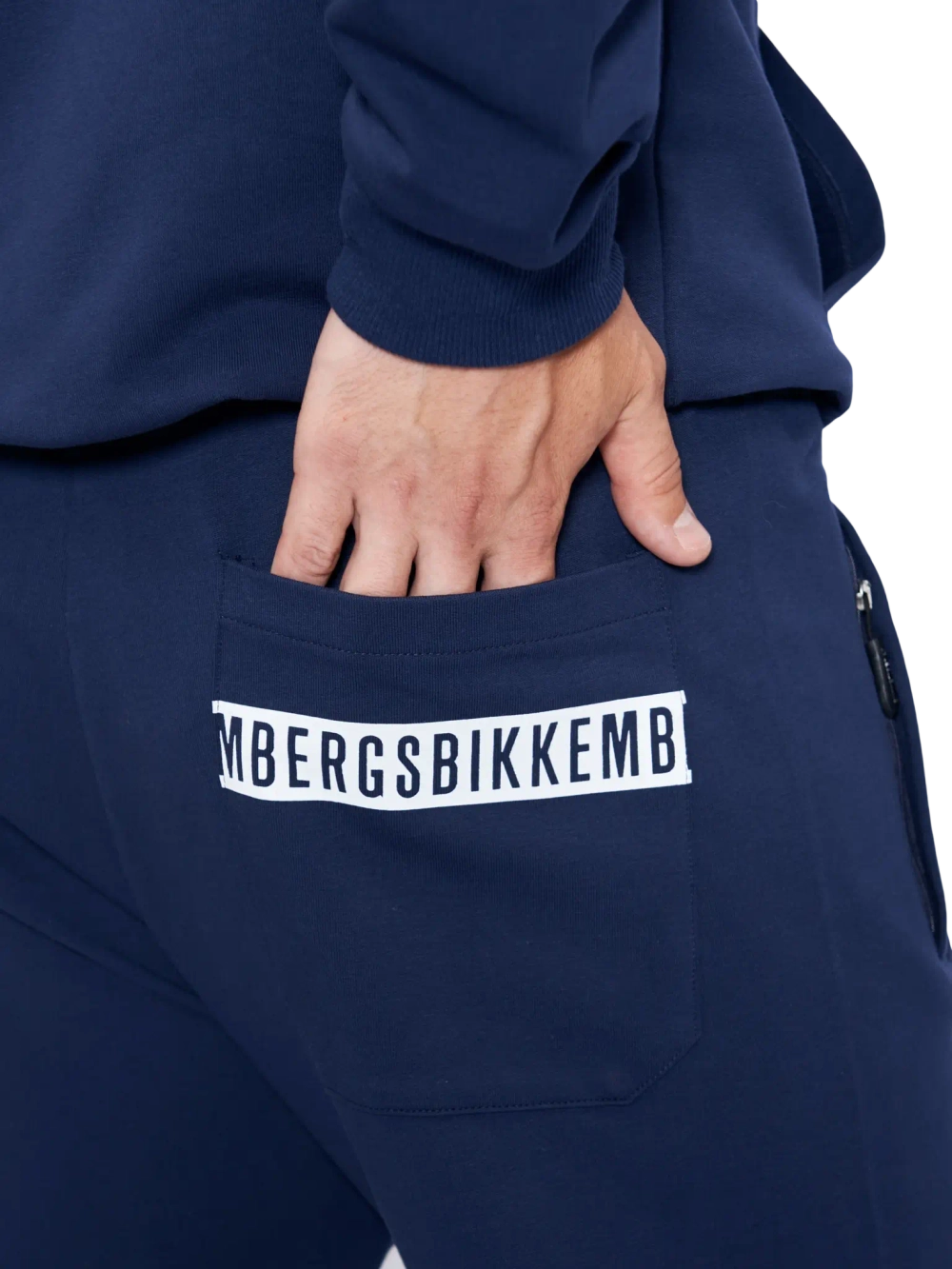 Спортивный костюм M BIKKEMBERGS