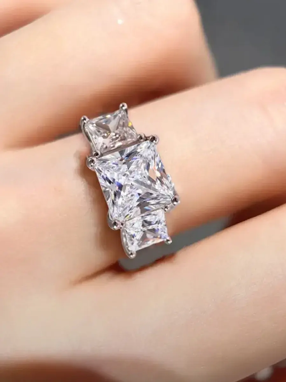 Муассанит принцесса 3.5×3.5мм 0.35сt