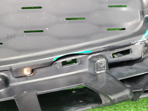 Кронштейн перед. бампера BMW 7er G11 19-22 M-paket