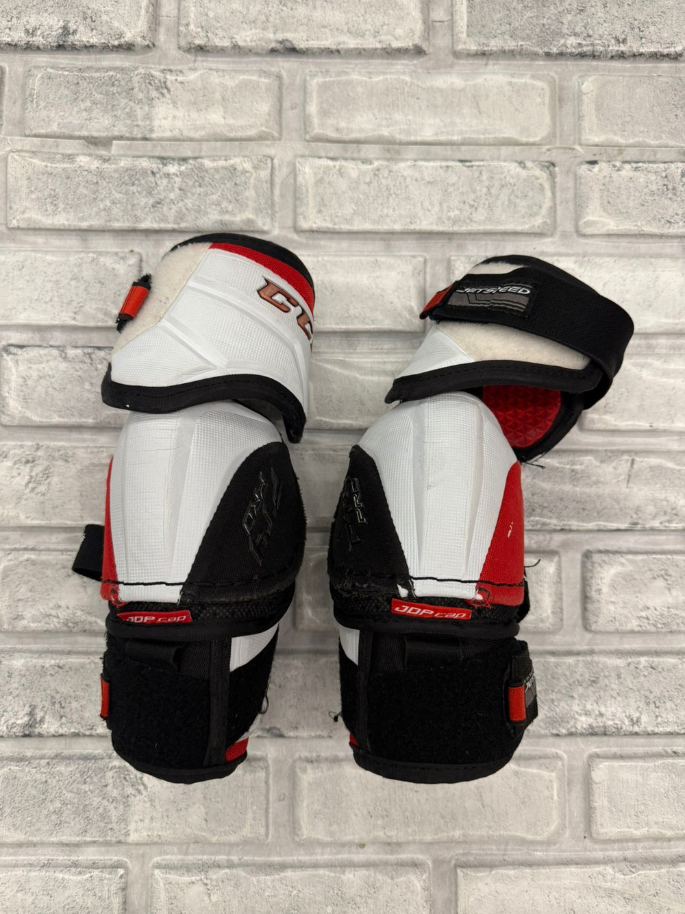 CCM jetspeed ft4 pro JR L