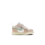 Детские кроссовки Air Jordan 1 Low SE Scalloped Edge 'Guava Ice' DZ6959-800