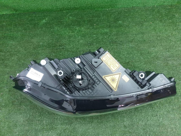 Фара правая BMW X7 G07 (2019-2022) Laser Light