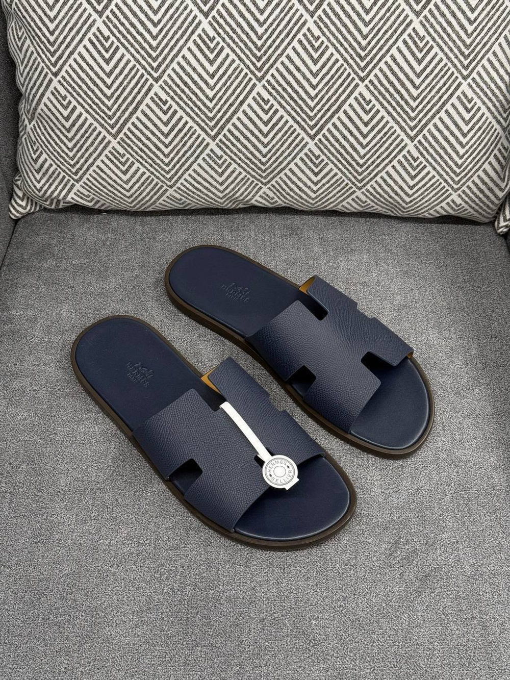 Шлепанцы Hermes