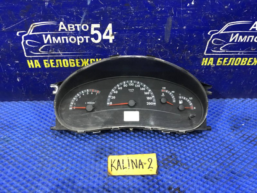 Щиток приборов LADA KALINA 2006