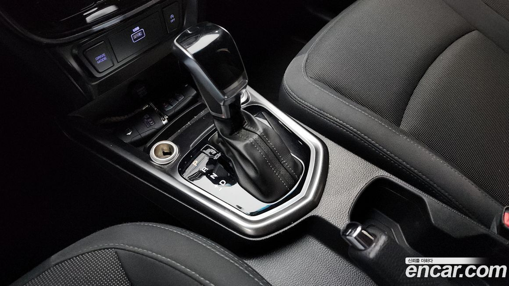 KG Mobility (Ssangyong) Very New Tivoli Дизель 1.6 2WD (03.2020)