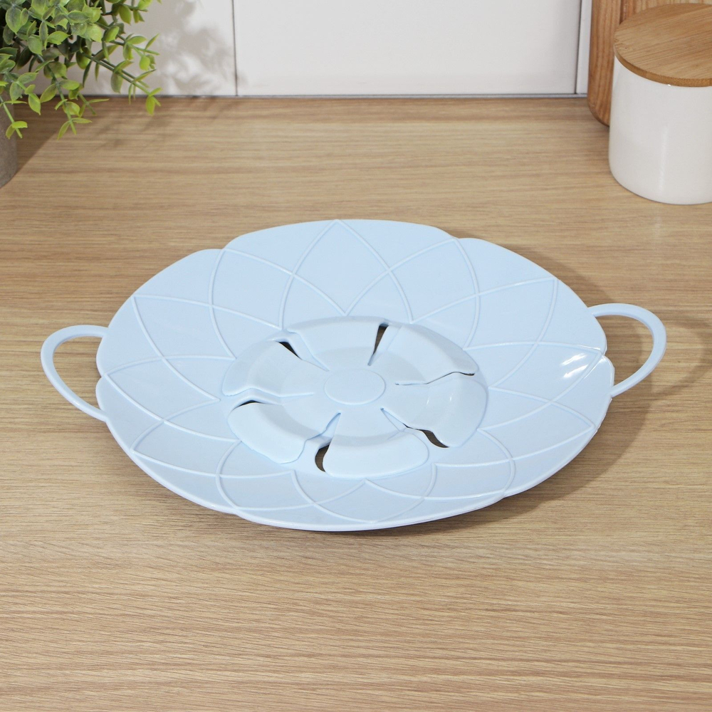 Крышка-невыкипайка силиконовая Доляна «Актеон», d=26 см, цвет голубой