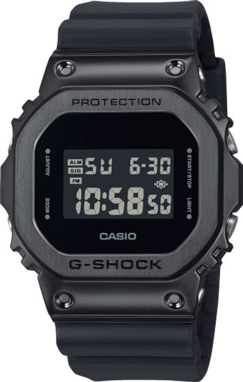 Наручные часы Casio GM-5600UB-1D