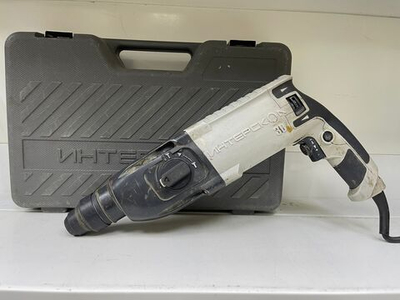 Перфоратор Интерскол П-30/900ЭР