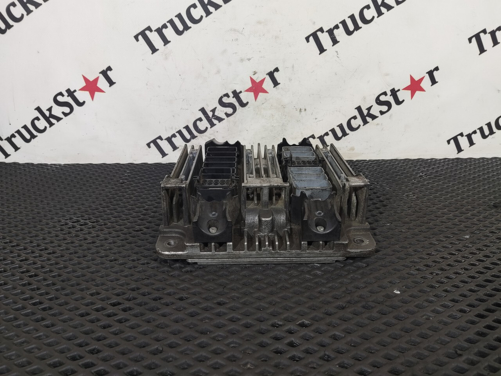 Блок управления двигателем DC13 2020г.