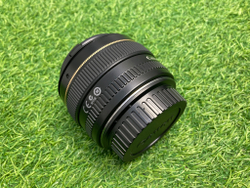 Canon EF 50mm 1.4 USM