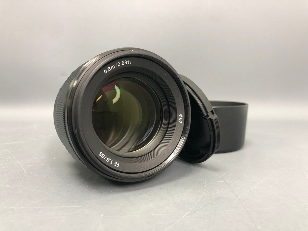 Sony FE 85mm 1.8
