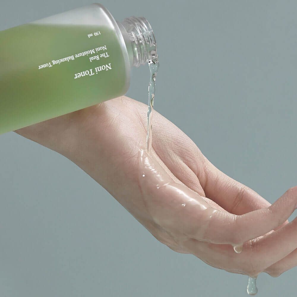 Восстанавливающий тонер на основе нони Celimax Noni Moisture Balancing Toner 150мл