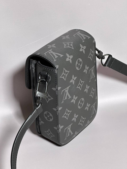 Сумка Louis Vuitton