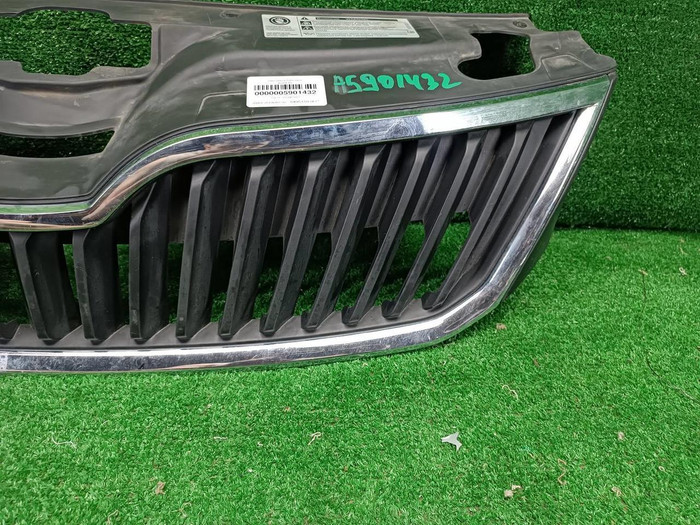 Решетка радиатора Skoda Rapid 1 (2012-2020)