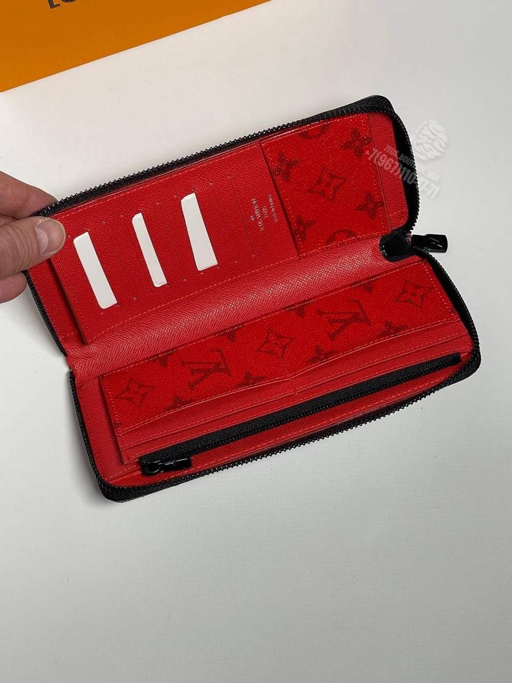 Портмоне Louis Vuitton Zippy
