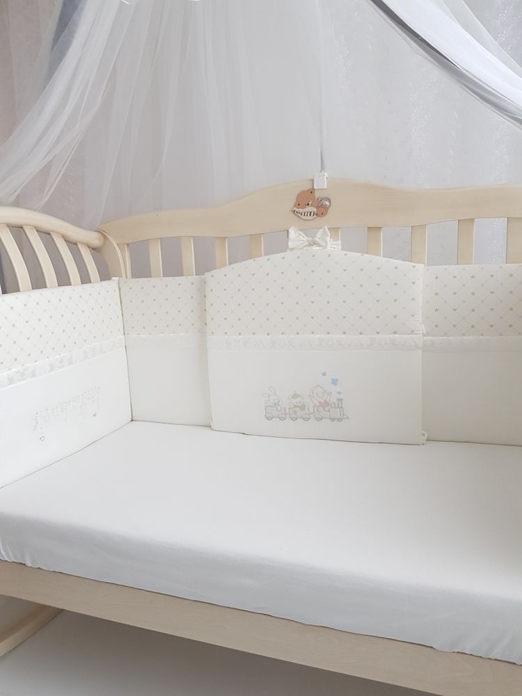 Арт.77771 Набор в детскую кроватку для новорожденных  - ПАЛЛЕТО- Игрушки Паровозик 6пр