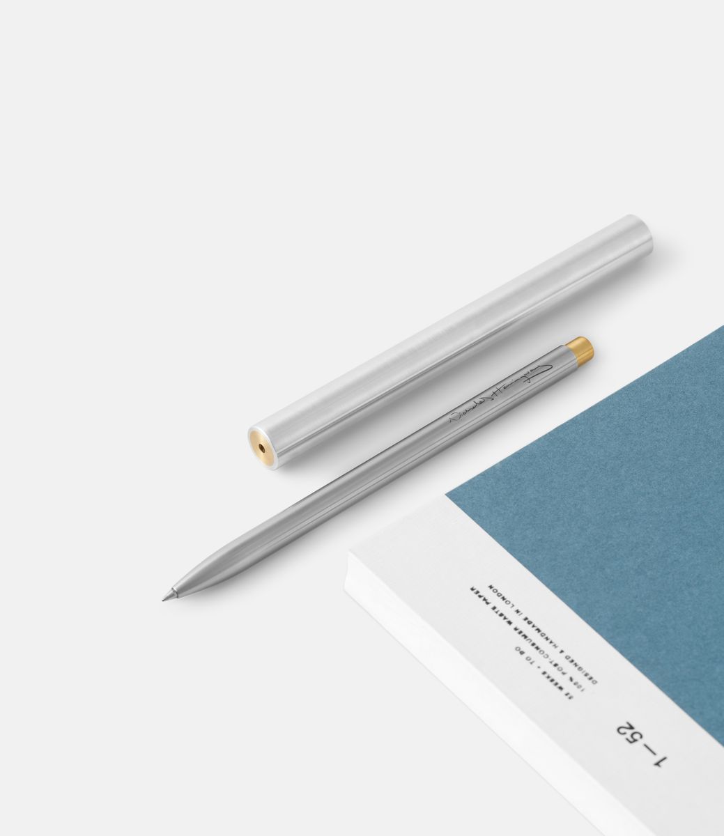 Nicholas Hemingway The Brass Writer Pen — ручка из стали с латунью