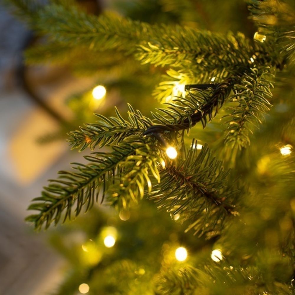 Елка с гирляндой «Валерио» (Литая+пвх) 210 см / 2,1 м