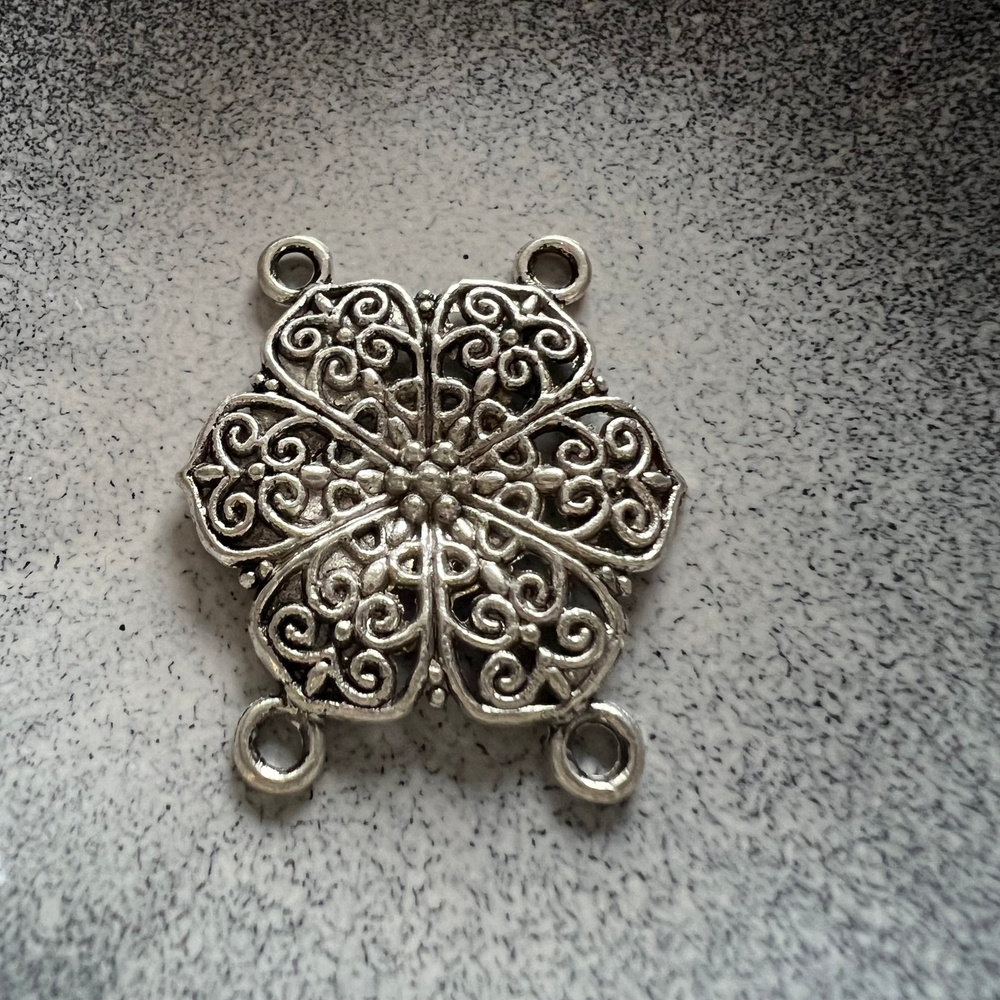 Коннектор. Фурнитура для изготовления украшений и аксессуаров.