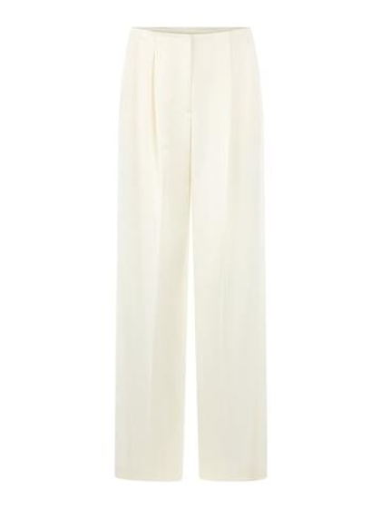 Marc Cain Брюки из струящейся ткани с защипами