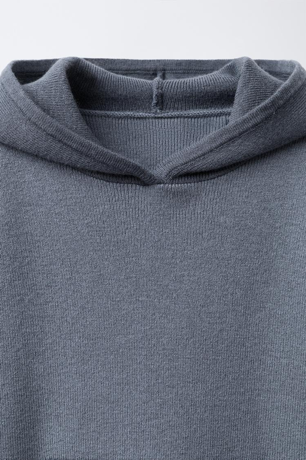 ZARA ТРИКОТАЖНЫЙ ДЖЕМПЕР С КАПЮШОНОМ, СИНИЙ МЕЛАНЖ