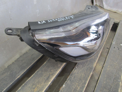 Фара правая Адаптив LED Kia Sorento 3 Prime (UM) 17-20 Б/У Оригинал 92102C5620