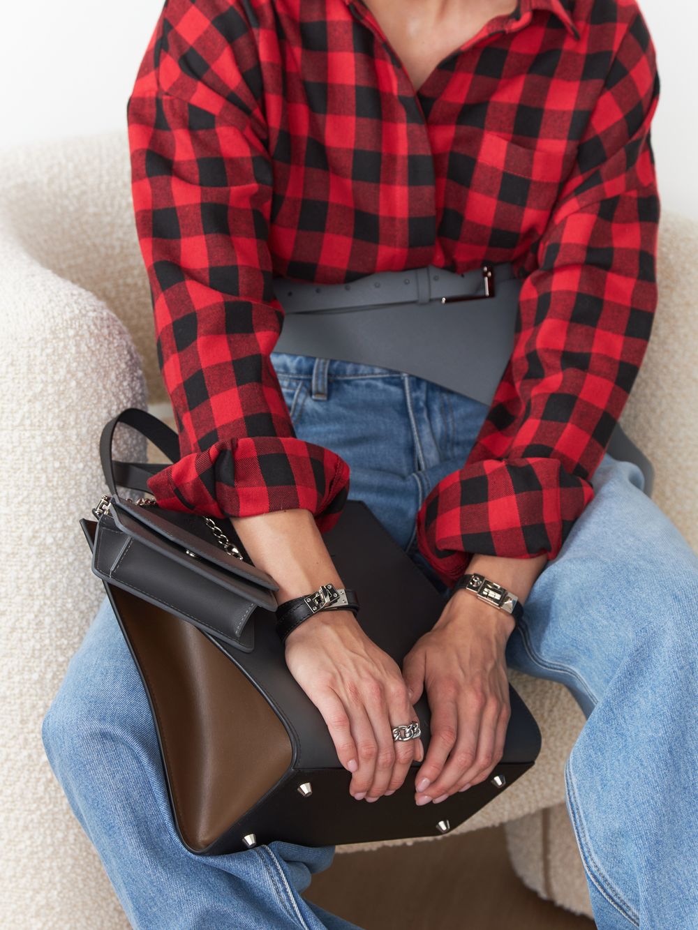 MISTRESS БРАСЛЕТ 12 BLACK