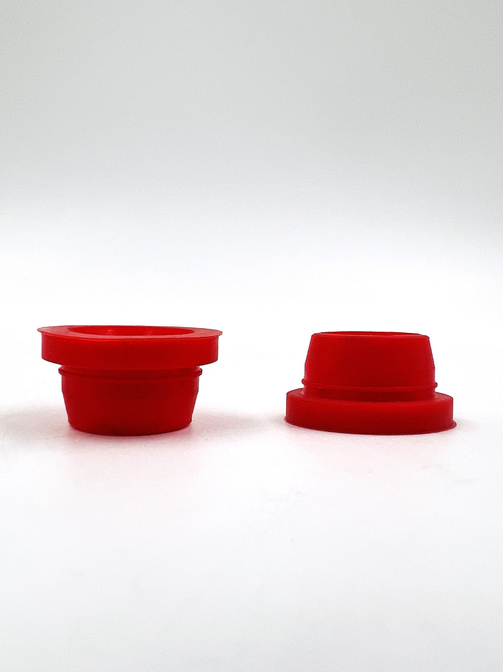 Втулка бачка омывателя (евронасос) 2 шт Лада Ларгус, Kia, Lexus, Nissan, Ford, Toyota силикон