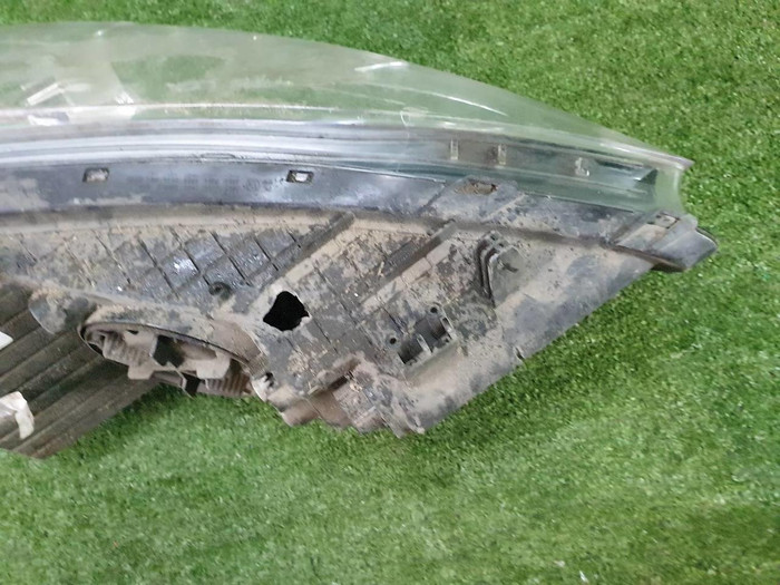 Битая Фара левая Hyundai I30 2 GD (2011-2015) галоген