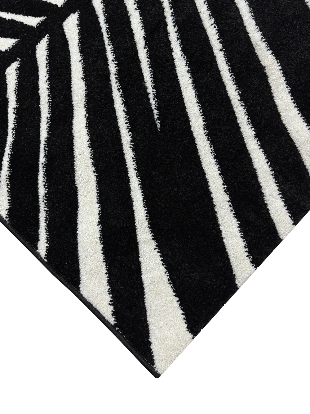 Ковер Reggi L256А Black/White Прямоугольник