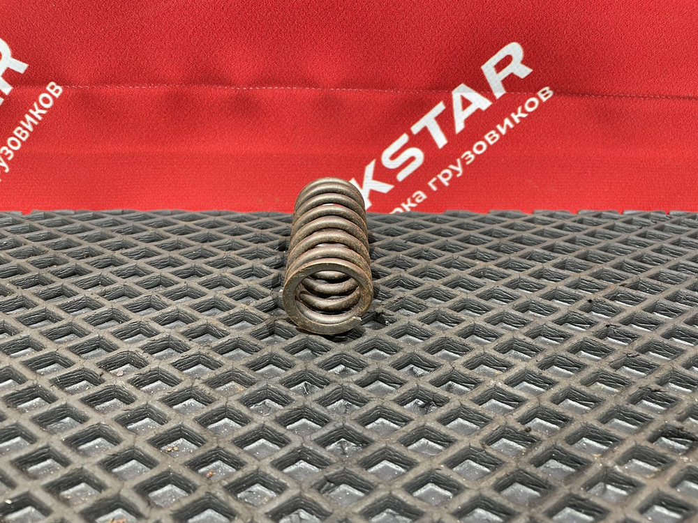 Пружина клапана впускного