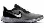 Кроссовки Nike Revolution 5