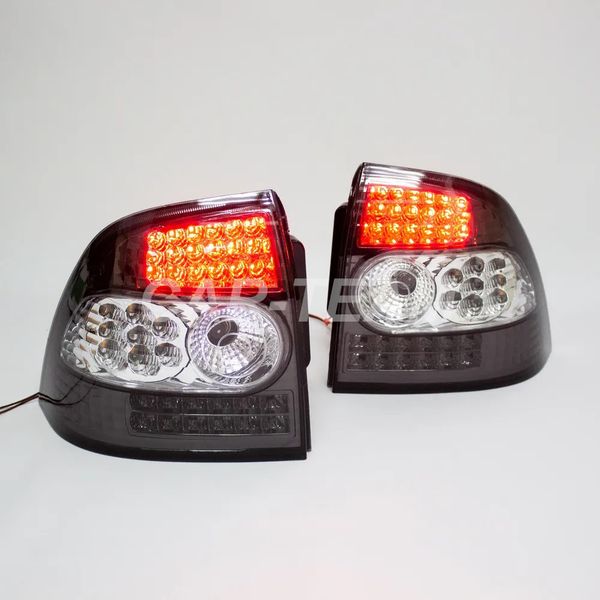 Задние фонари Лада Приора светодиодные тюнинг, серо-белые 302-LED