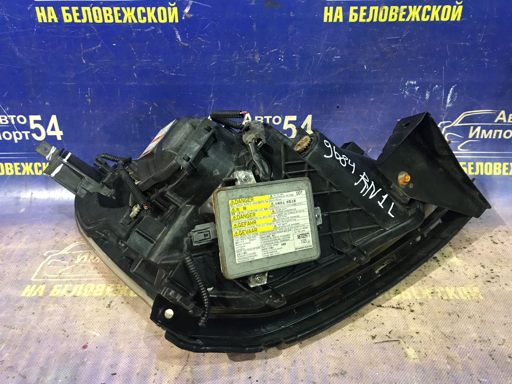 Фара передняя левая Honda STREAM 2000-2003