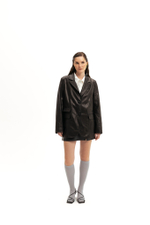 Чёрный кожаный пиджак