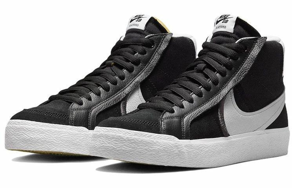 Кроссовки Nike Blazer