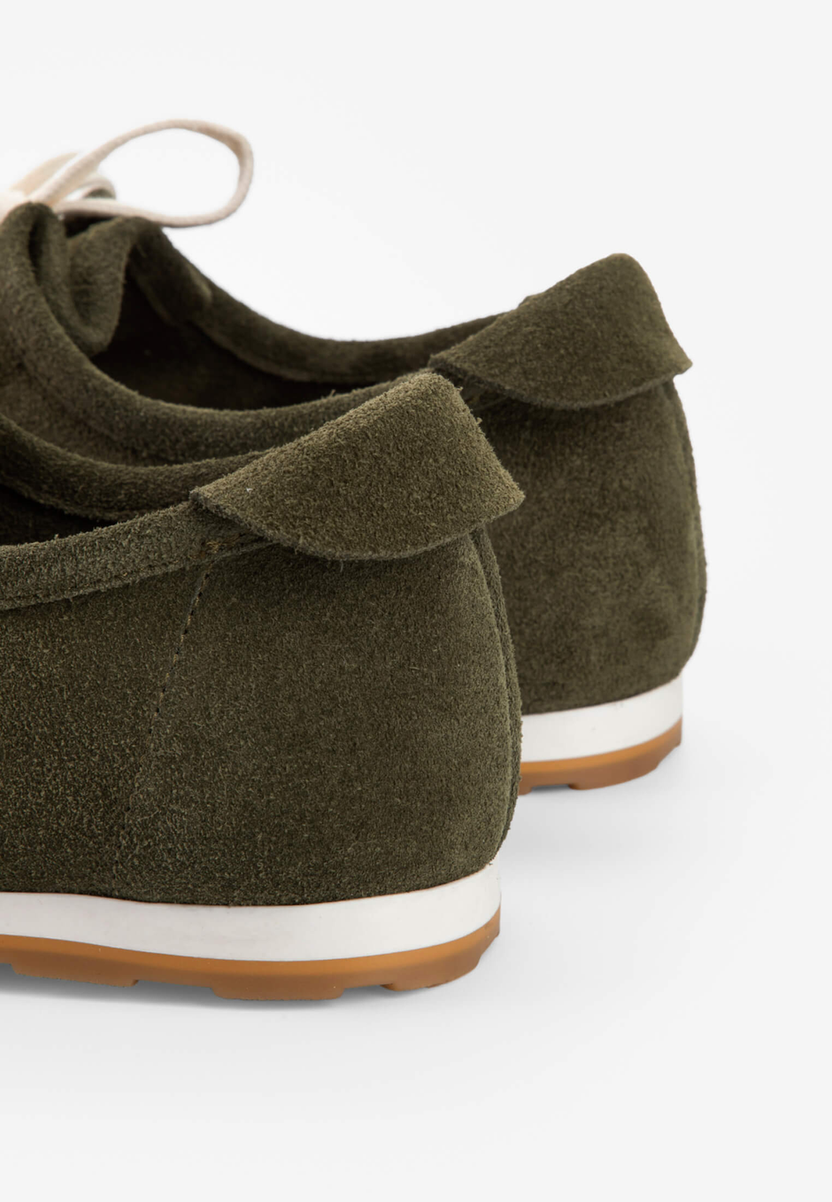 Кроссовки renata