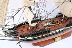 Van Der Heijden Модель парусника USS Constitution, США