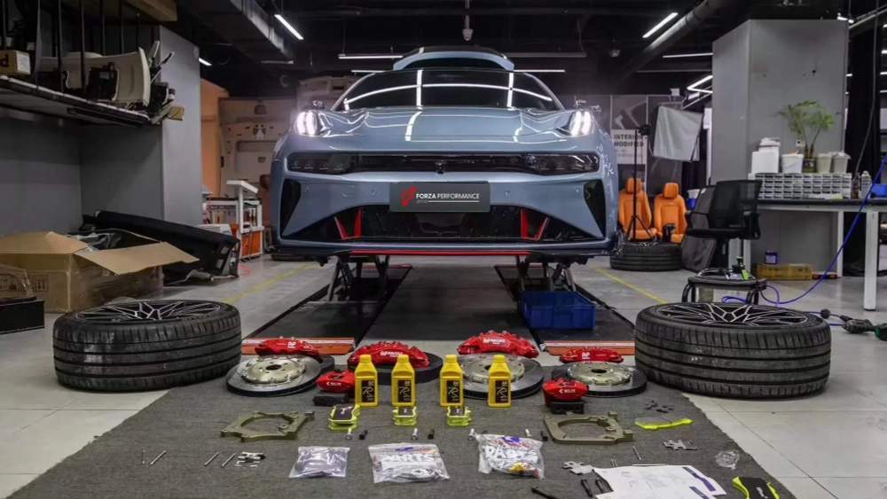 УСИЛЕННАЯ ТОРМОЗНАЯ СИСТЕМА ДЛЯ ZEEKR 001 Зикр