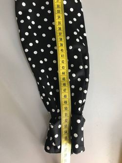 Платье практичное в горошек, маркировка XS, визуально 42 размер