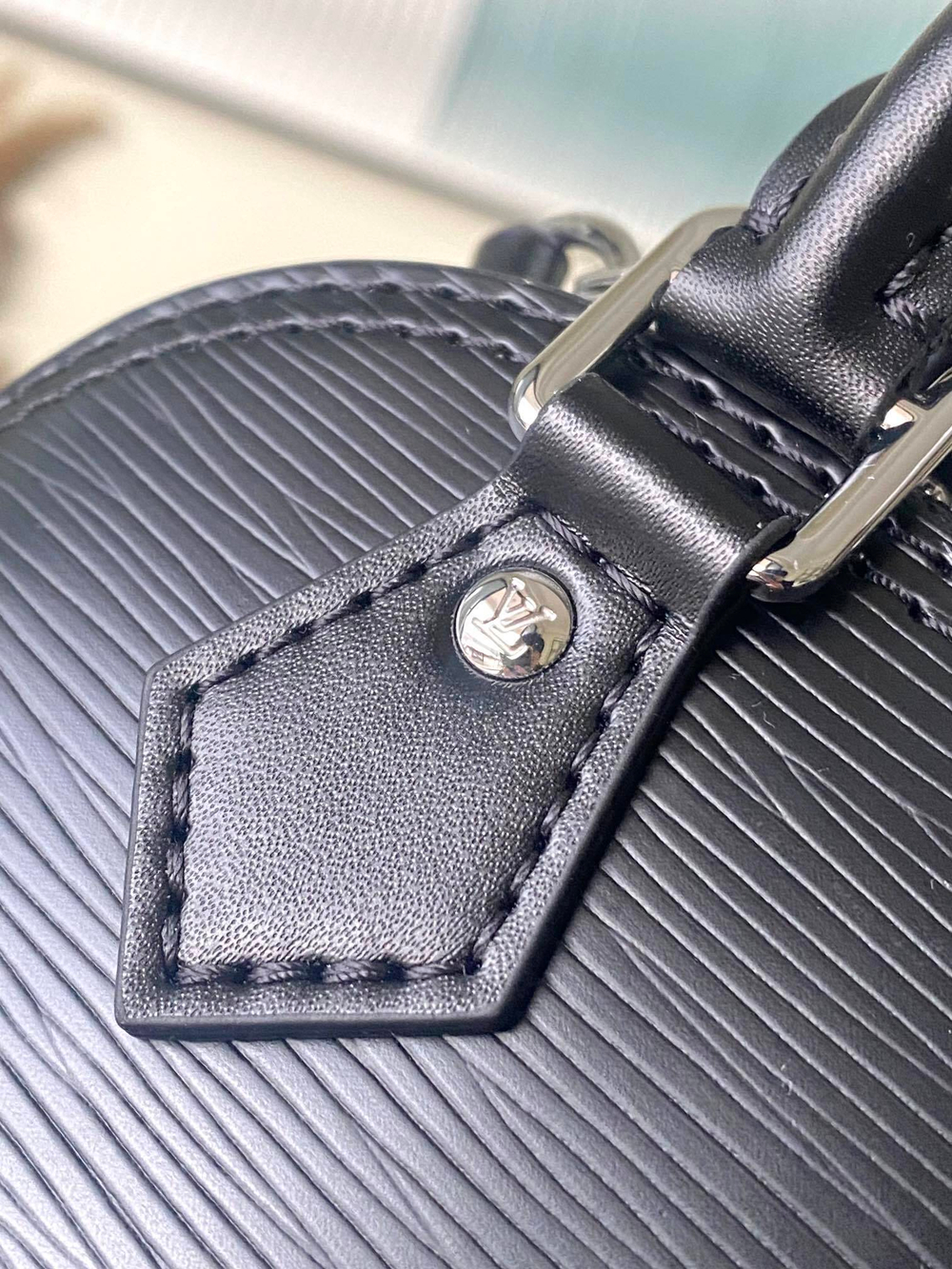 Louis Vuitton Nano Alma