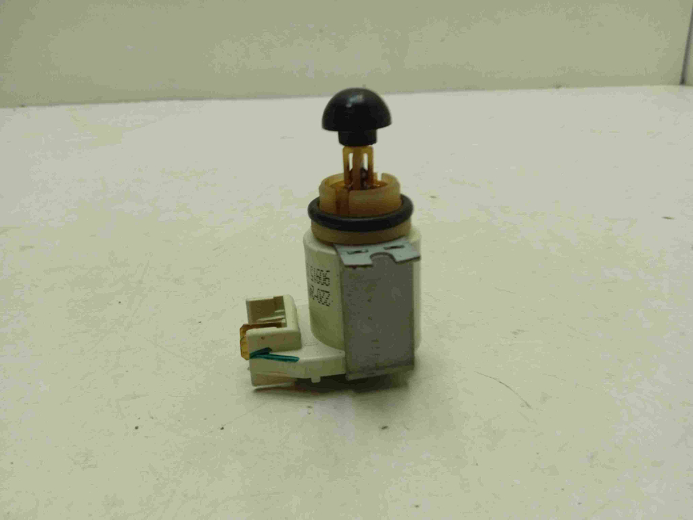 SGV57T13EU/05 ктп23 Грибковый клапан для посудомоечной машины Bosch 90915020805605 б/у