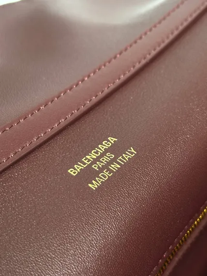 BALENCIAGA RODEO HANDBAG Бордовый